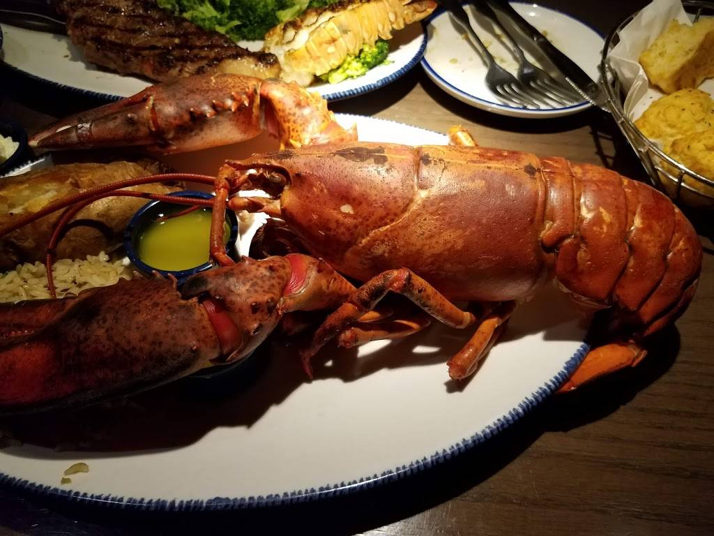 Red Lobster | restaurant | 1525 Travis Blvd, Fairfield, CA 94533, USA | 7074218292 OR +1 707-421-8292