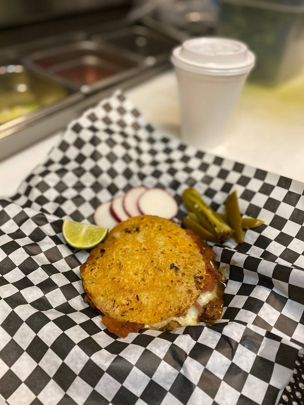 Mi estilo jalisco | restaurant | 138 S Main Ave, Fallbrook, CA 92028, USA | 7607042870 OR +1 760-704-2870