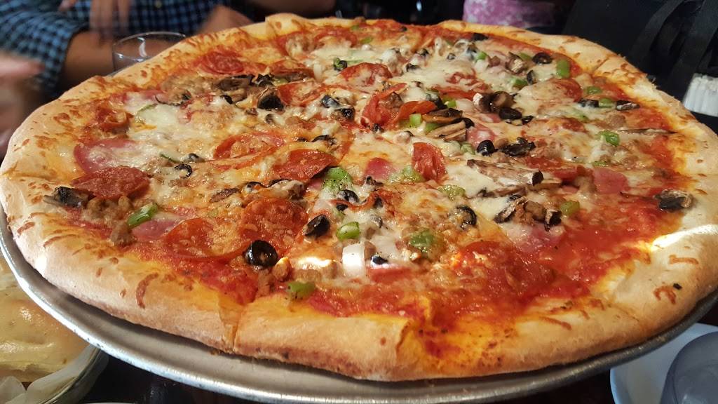 Joes Italian Restaurant | restaurant | 1604 N Frazier St, Conroe, TX 77301, USA | 9367609002 OR +1 936-760-9002