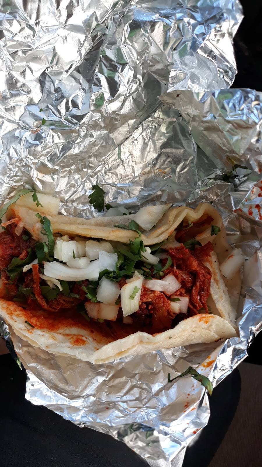 Taqueria Las Palmas | restaurant | 7216 TX-71, Austin, TX 78735, USA | 5126792090 OR +1 512-679-2090