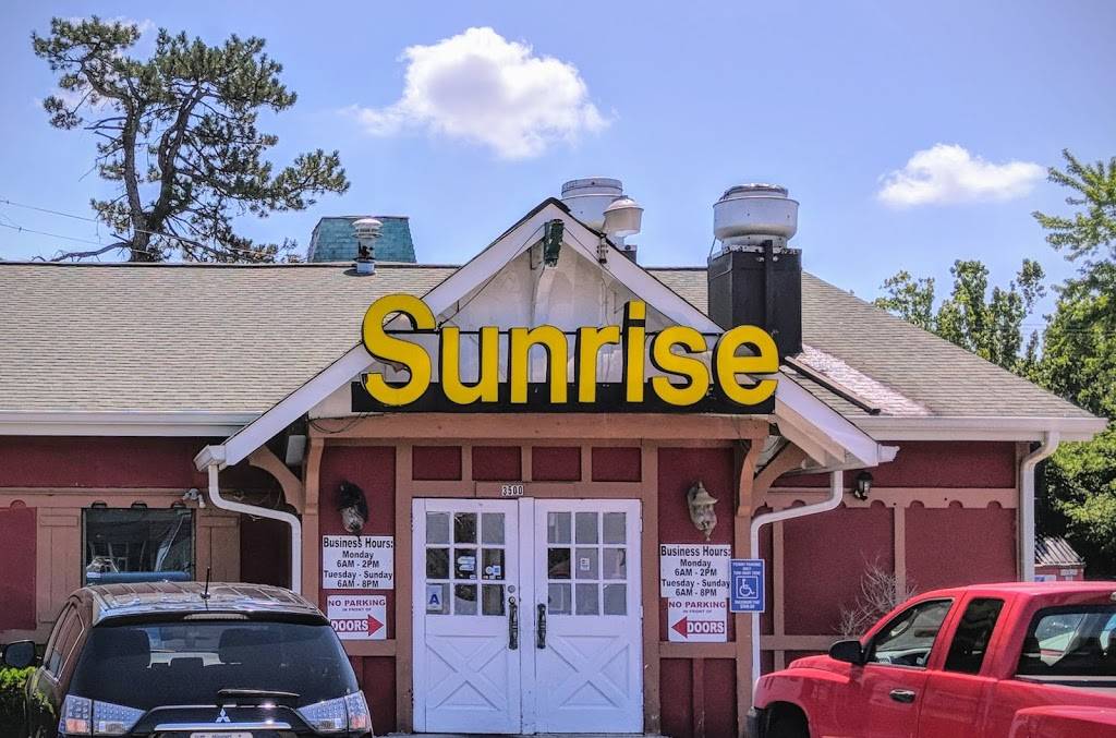 Sunrise Family Restaurant | restaurant | 3500 N Lindbergh Blvd, St Ann, MO 63074, USA | 3142099545 OR +1 314-209-9545