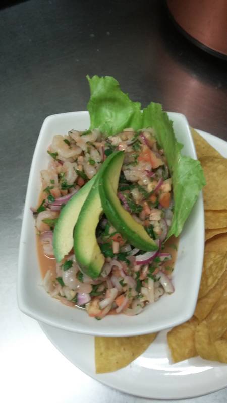 Petencito Latin Grill | restaurant | 250 Lawrence Ave, Lawrence, NY 11559, USA | 5163410550 OR +1 516-341-0550