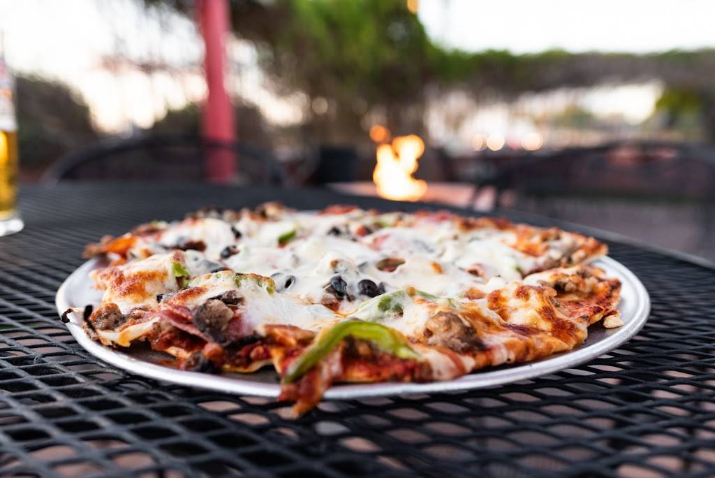 Dells Pizza And Sports Bar | restaurant | 1654 N Pinal Ave, Casa Grande, AZ 85122, USA | 5208365391 OR +1 520-836-5391