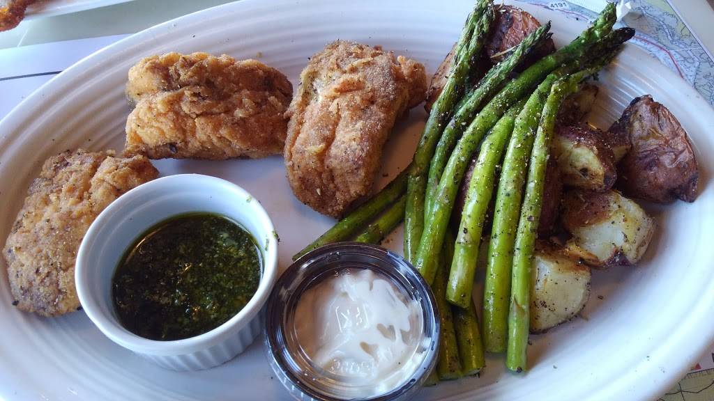 The Fish Dock at Pelican Point | restaurant | 1398 Sapelo Ave NE, Crescent, GA 31304, USA | 9128324295 OR +1 912-832-4295