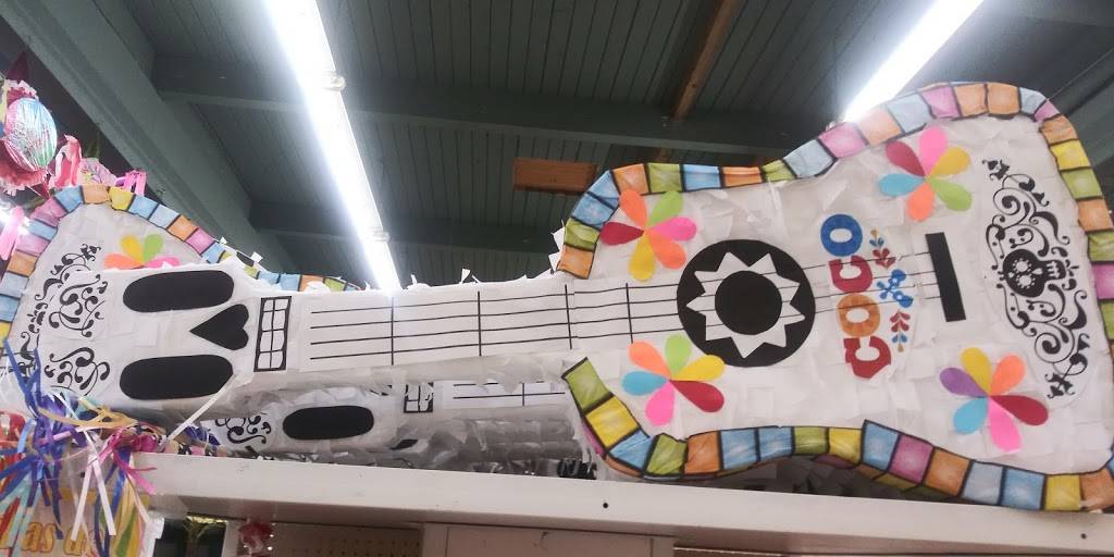 Al Estilo Michoacan | restaurant | 12050 SW Allen Blvd, Beaverton, OR 97008, USA | 5037467481 OR +1 503-746-7481