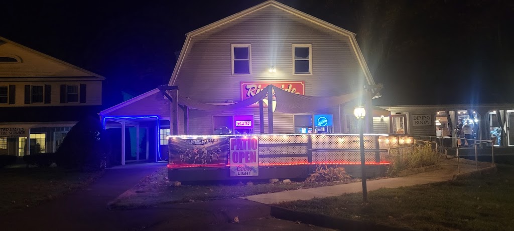 Riverside Bar & Grill | restaurant | 26 Killingworth Rd, Higganum, CT 06441, USA | 8605543656 OR +1 860-554-3656