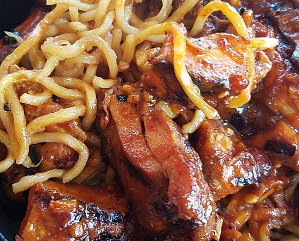 Teriyaki Madness | restaurant | 28880 Wixom Rd, Wixom, MI 48393, USA | 7348926850 OR +1 734-892-6850