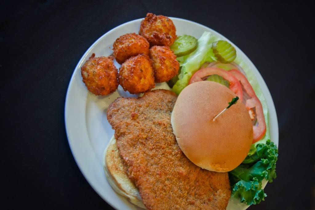 Maxs Sports Bar | restaurant | 6727 N 47th Ave, Glendale, AZ 85301, USA | 6239371671 OR +1 623-937-1671