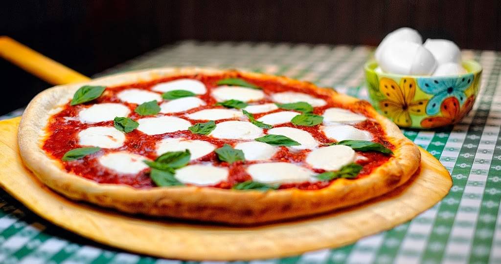 Vinnys Italian Grill and Pizza | restaurant | 3434 Lauderdale Dr, Richmond, VA 23233, USA | 8043608044 OR +1 804-360-8044