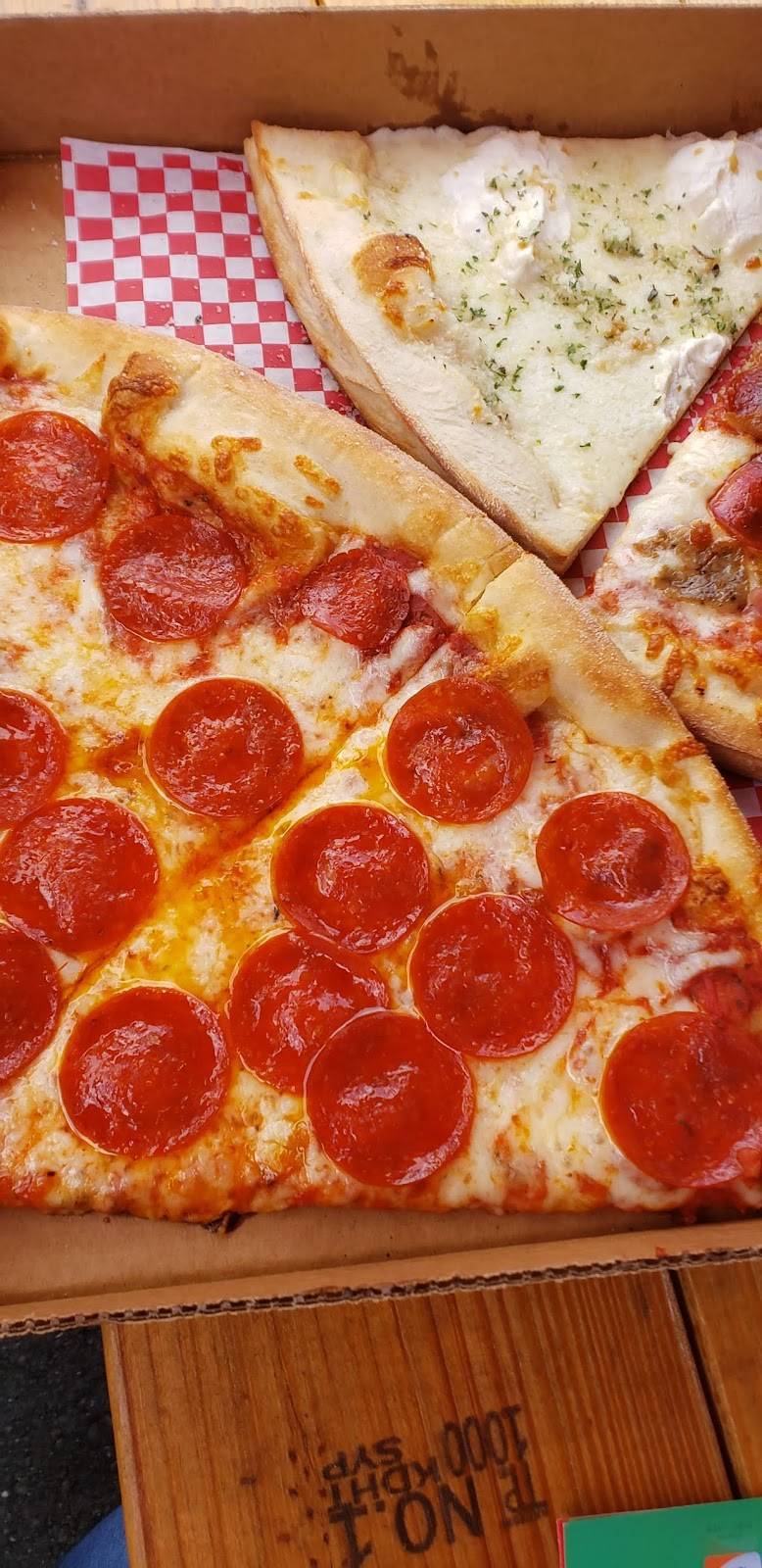Slice Pizza | restaurant | 4121 Crill Ave, Palatka, FL 32177, USA | 3863853966 OR +1 386-385-3966