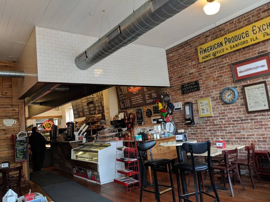 Broad Street Bagel Co. | restaurant | 1 Broad St, Kinderhook, NY 12106, USA | 5187588084 OR +1 518-758-8084