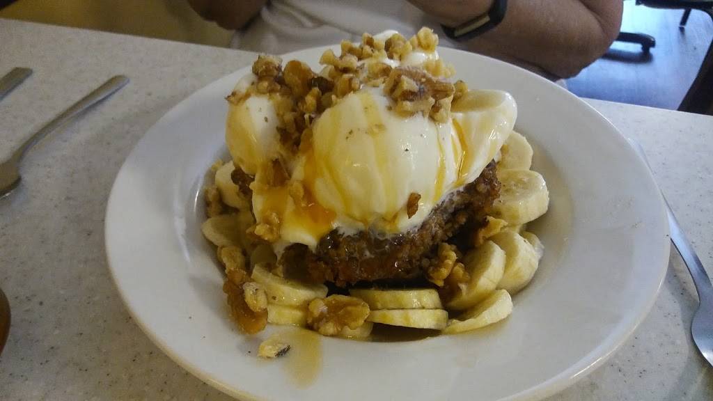 The Pantry Restaurant | restaurant | 2715 Marietta Ave, Lancaster, PA 17601, USA | 7178986034 OR +1 717-898-6034