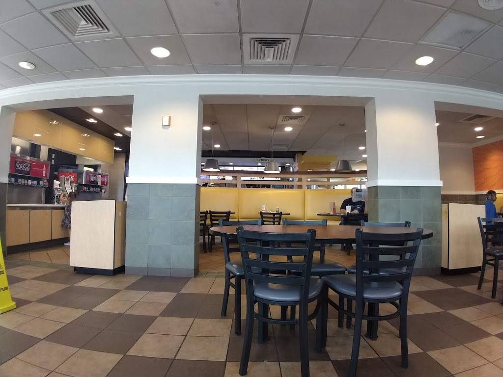 McDonalds | cafe | 3782 W 150th St, Cleveland, OH 44111, USA | 2166717010 OR +1 216-671-7010