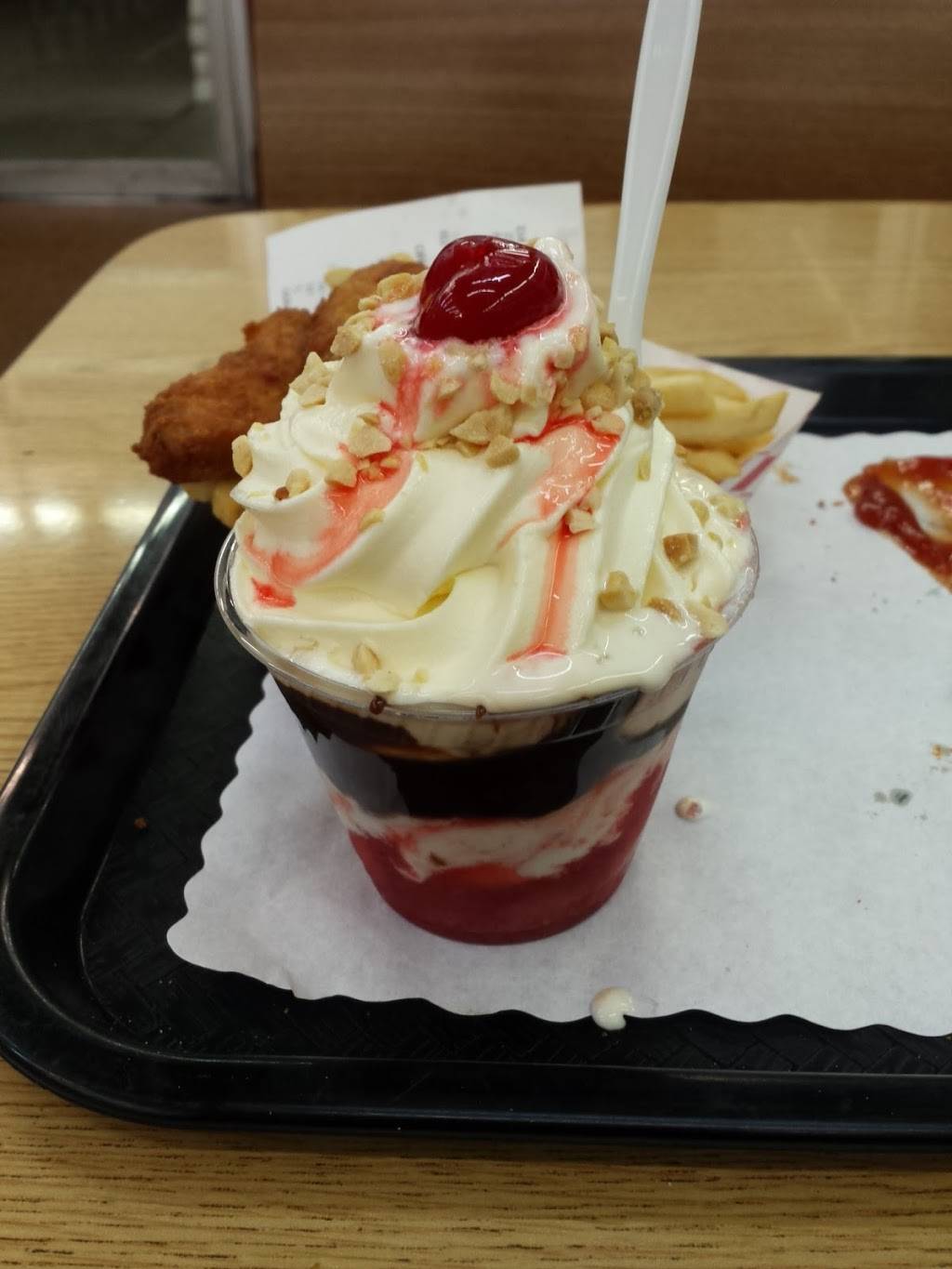 Dairy Belle Freeze | restaurant | 2285 Tennyson Rd, Hayward, CA 94545, USA | 5107831393 OR +1 510-783-1393