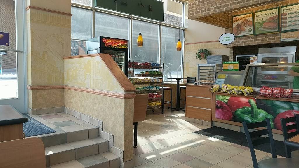 Subway Restaurants | restaurant | 202-204 N Charter St, Madison, WI 53715, USA | 6082600808 OR +1 608-260-0808