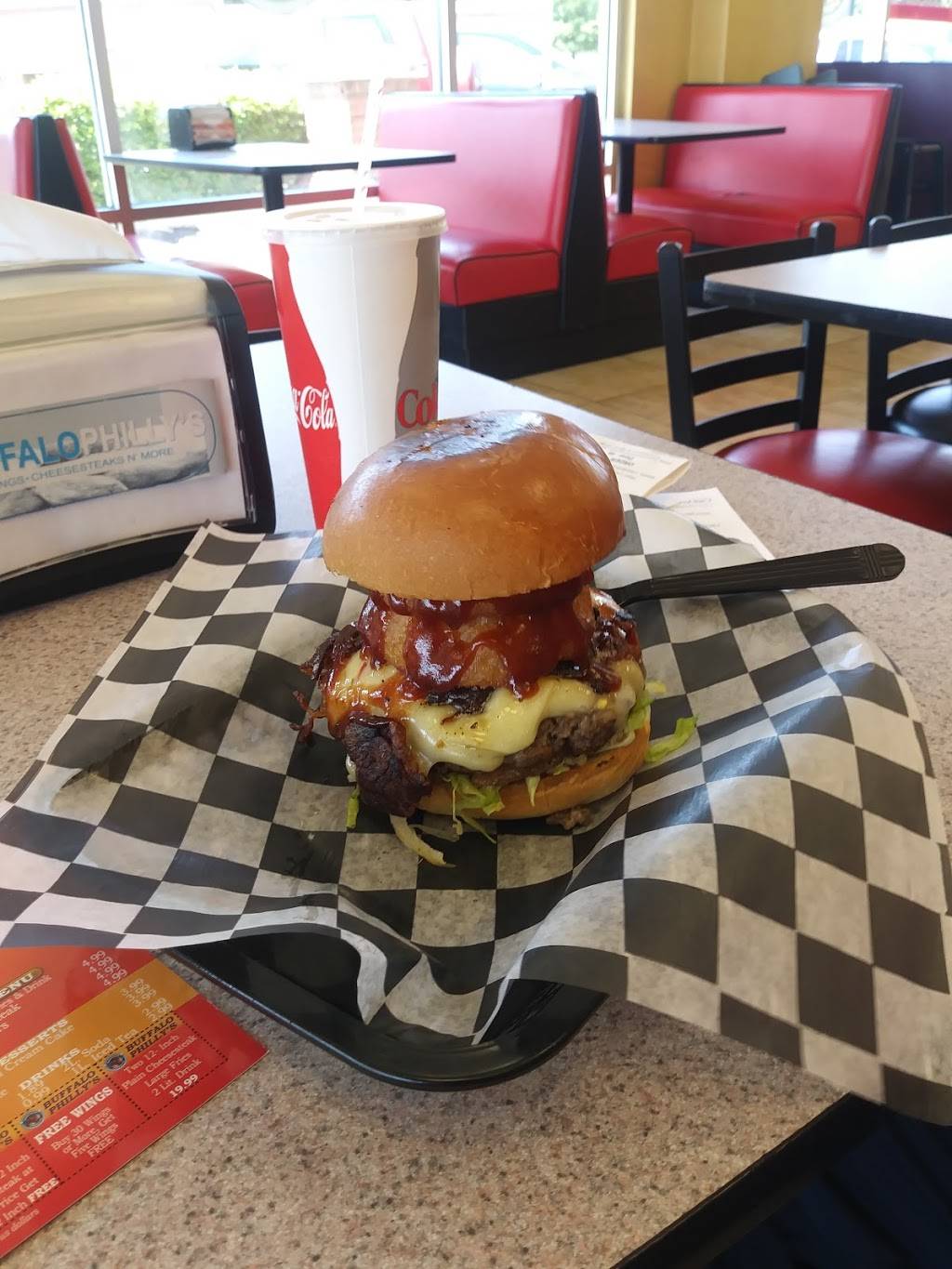 Buffalo Phillys | restaurant | 2072 Daniel Stuart Square, Woodbridge, VA 22191, USA | 7034919464 OR +1 703-491-9464