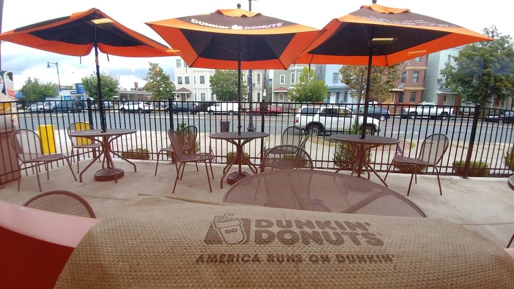 Dunkin | bakery | 951 Bennington St, East Boston, MA 02128, USA | 6175694919 OR +1 617-569-4919