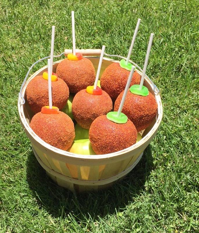 Manzanitas Las Originales | restaurant | 120 N Maclay Ave, San Fernando, CA 91340, USA | 8184654010 OR +1 818-465-4010