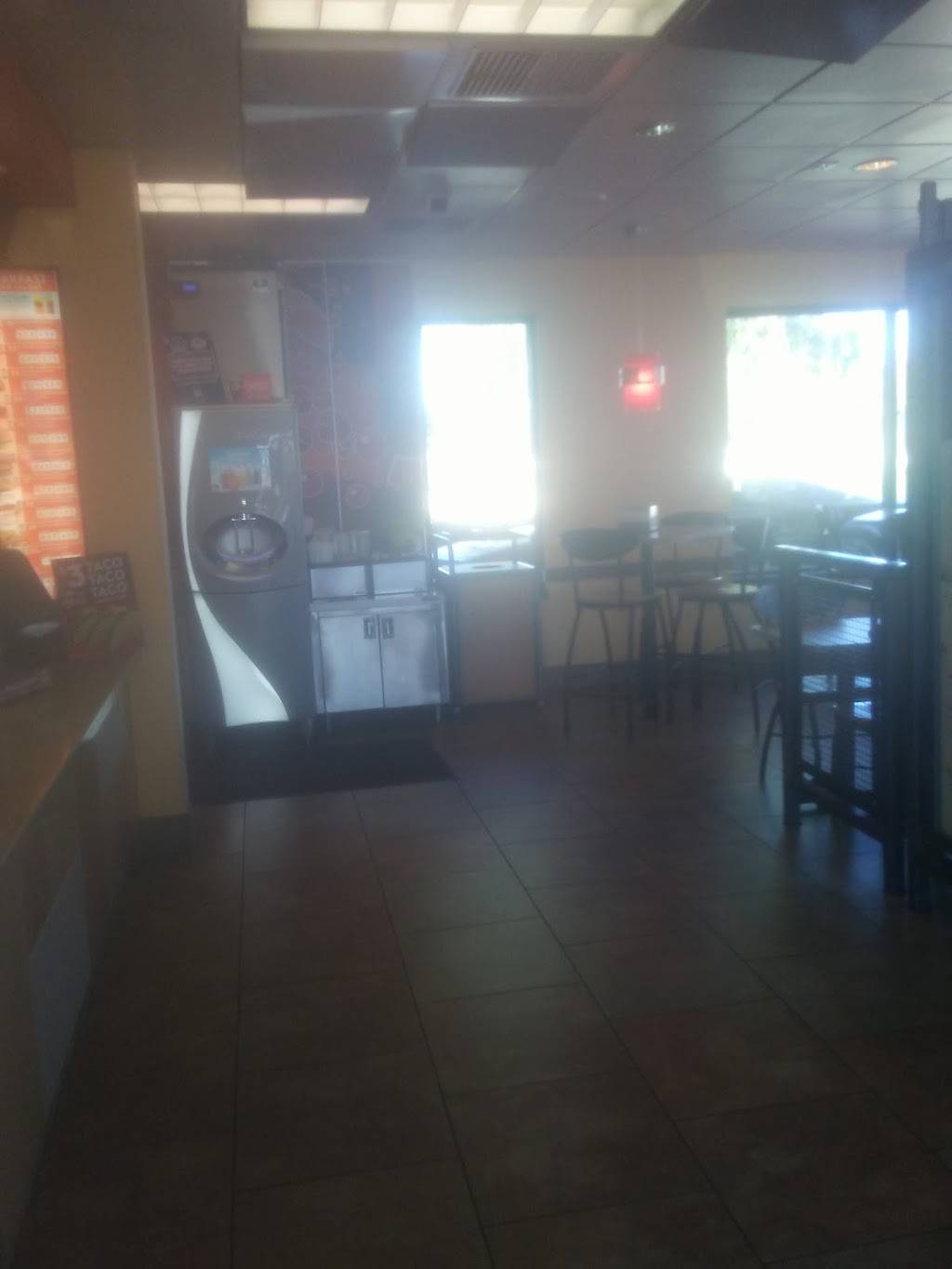 Jack in the Box | restaurant | 39878 Los Alamos Rd, Murrieta, CA 92562, USA | 9516986544 OR +1 951-698-6544