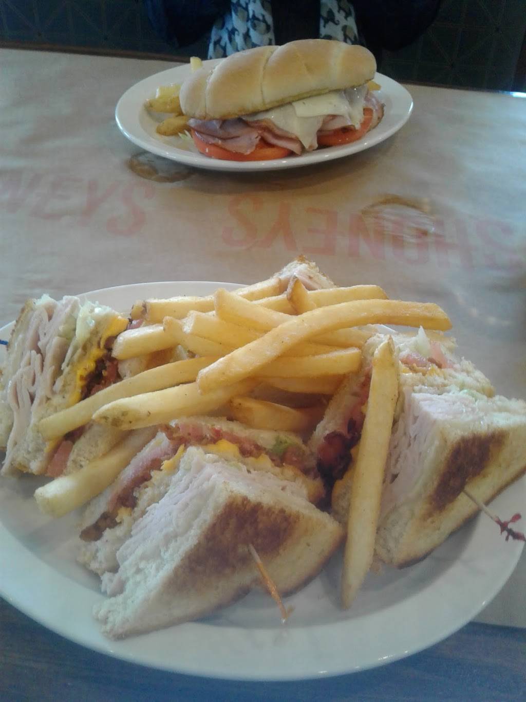 Shoneys Nashville | restaurant | 546 Donelson Pike, Nashville, TN 37214, USA | 6158838110 OR +1 615-883-8110