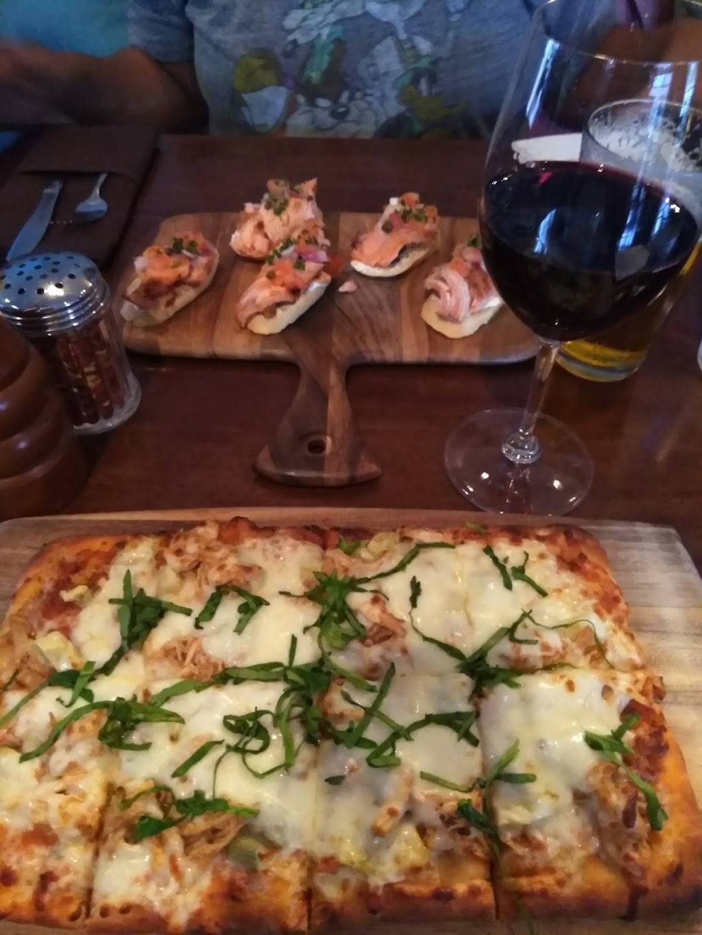 Urban Vines Wine Bistro | restaurant | 4639, 9219 Garland Rd #1102, Dallas, TX 75218, USA | 2143289463 OR +1 214-328-9463