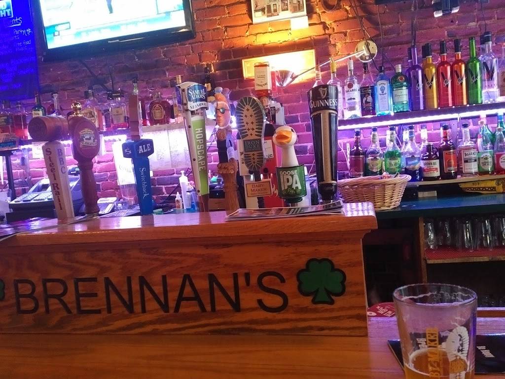 Brennans Place | restaurant | 173 High St, Holyoke, MA 01040, USA | 4135339893 OR +1 413-533-9893