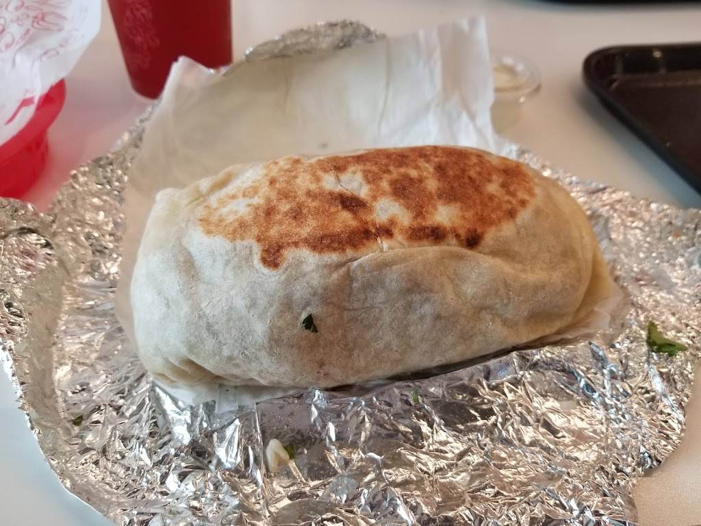 Quesada Burritos & Tacos | restaurant | 5983 Chemin de Saint-Élie #700d, Sherbrooke, QC J1R 0L1, Canada | 8197919966 OR +1 819-791-9966