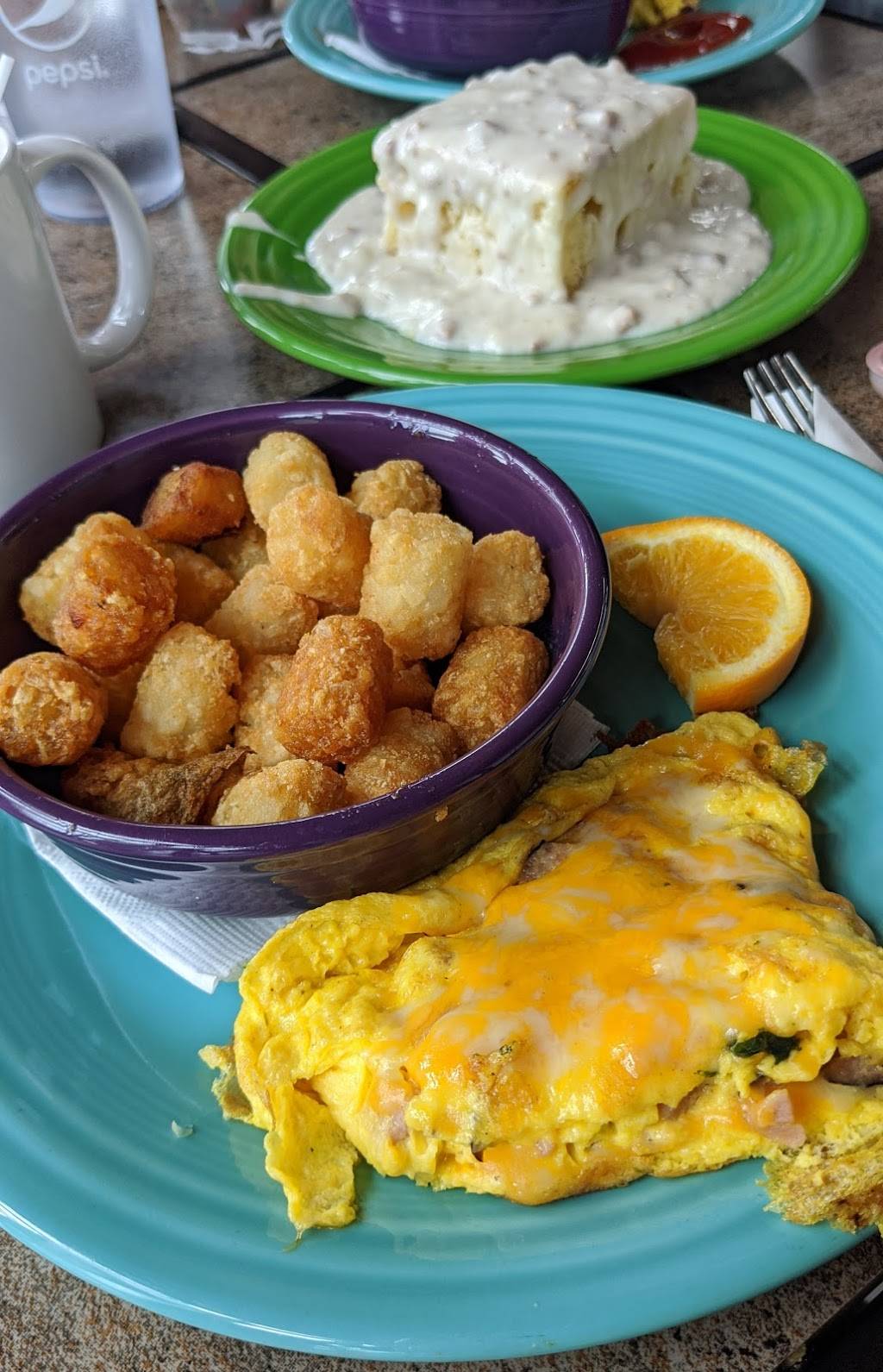 Maniac-Mikes Cafe | restaurant | 1749 W 13th St, Upland, CA 91786, USA | 9099829886 OR +1 909-982-9886