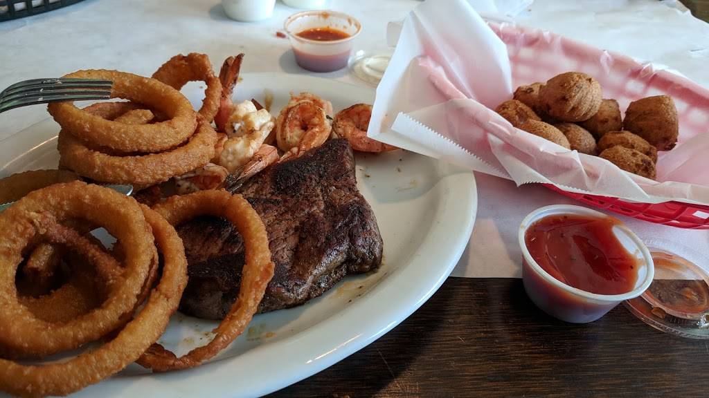 Big Daddy’s Oyster Bar | restaurant | 101 Crossings E Suite 3, Peachtree City, GA 30269, USA | 7706321563 OR +1 770-632-1563