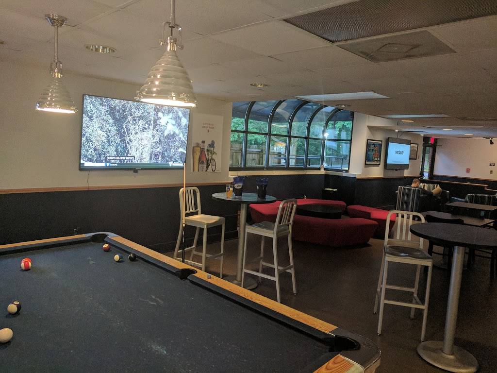 Liberty Lounge II | restaurant | 1 U S Coast Guard Training Center, Yorktown, VA 23690, USA | 7578562325 OR +1 757-856-2325