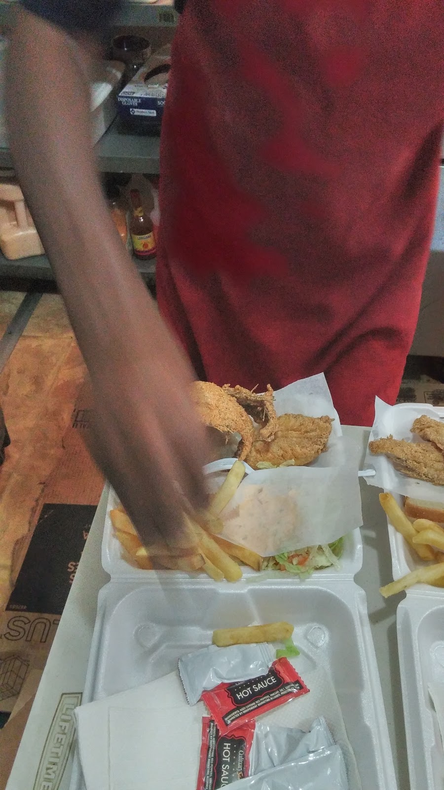 New South Fish & Sandwich | restaurant | 743 Roby St, Canton, MS 39046, USA | 6014076224 OR +1 601-407-6224