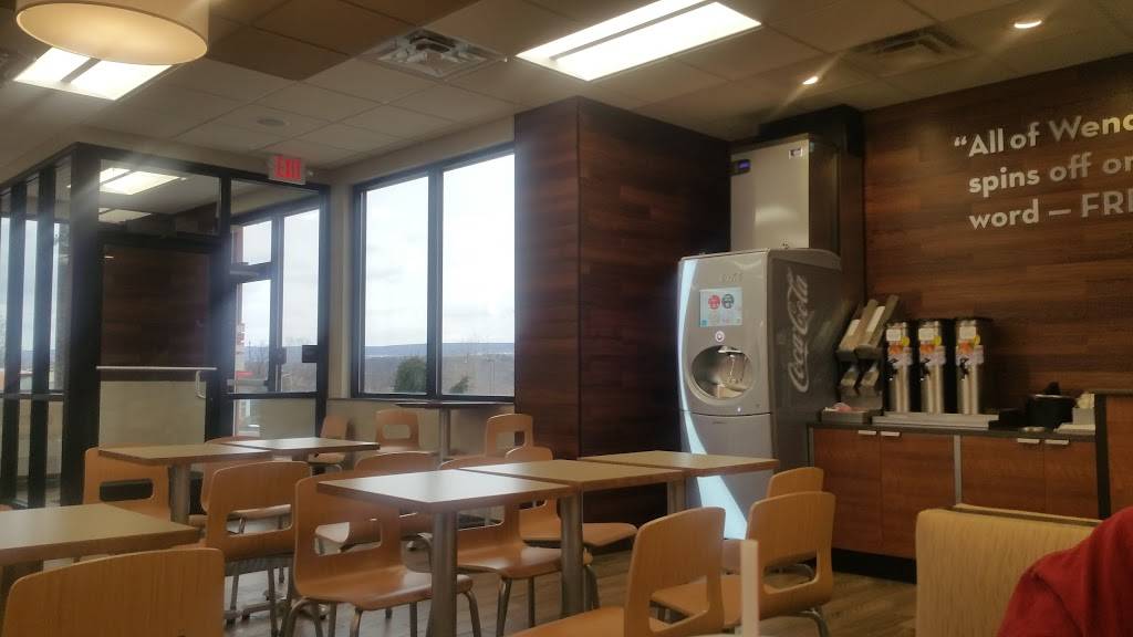Wendys | restaurant | 885 Viewmont Dr, Dickson City, PA 18519, USA | 5705580776 OR +1 570-558-0776