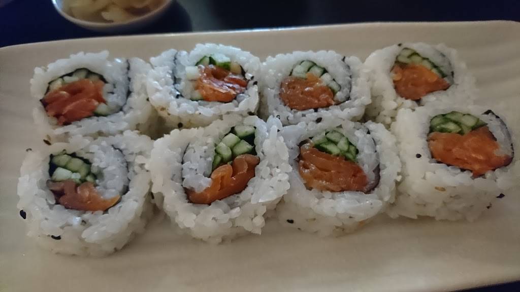 Koi Sushi | restaurant | 5841 Malden Rd, Windsor, ON N9H 1S3, Canada | 5199699833 OR +1 519-969-9833