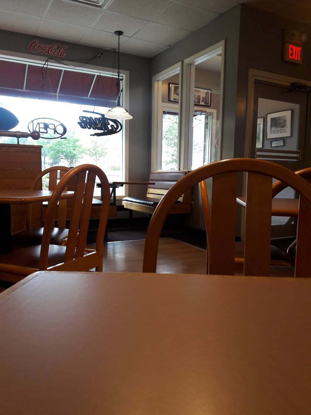 Mamas Pizzeria | restaurant | 10 Blake St, Northborough, MA 01532, USA | 5083939988 OR +1 508-393-9988