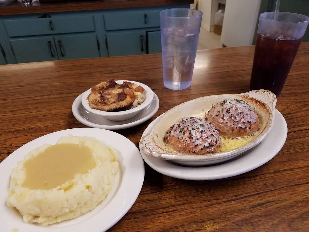 County Line Restaurant | restaurant | 14206 PA-35, Richfield, PA 17086, USA | 7176943535 OR +1 717-694-3535