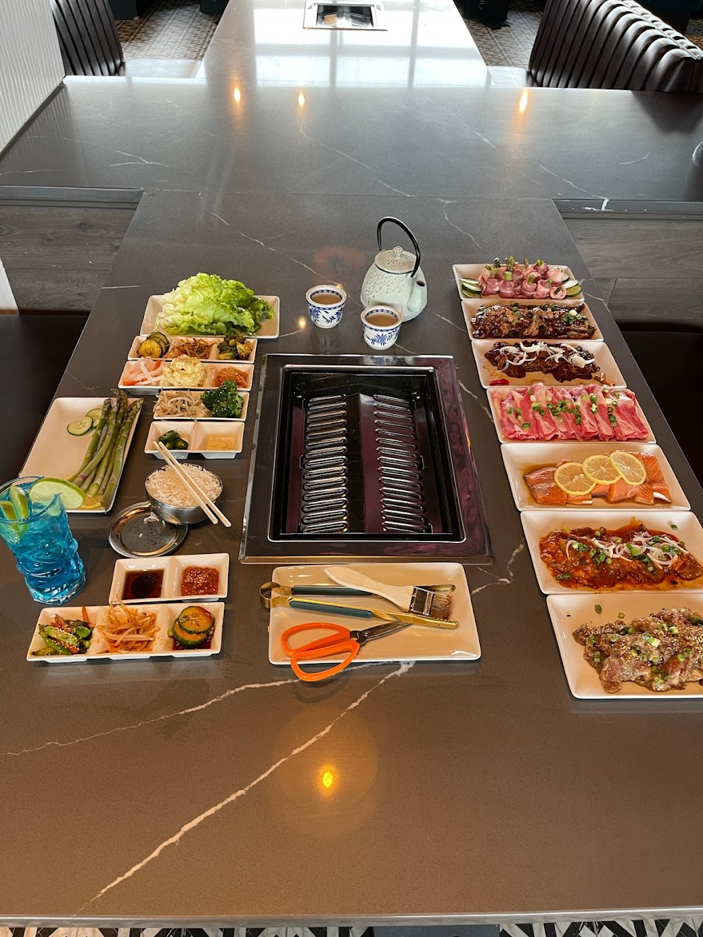 FIYAH Korean BBQ & Hot Pot | restaurant | 1253 E 55th St, Cleveland, OH 44103, USA | 2168624267 OR +1 216-862-4267