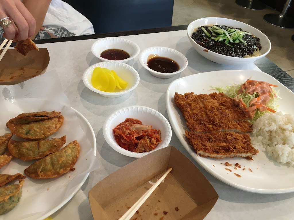 Dumpling House | restaurant | 1881 N Euclid St, Fullerton, CA 92835, USA | 7146708989 OR +1 714-670-8989