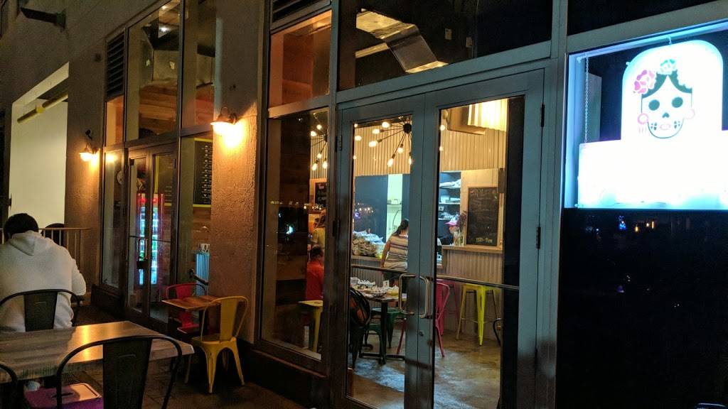 Pilos Street Tacos | restaurant | 28 SW 11th St, Miami, FL 33130, USA | 3058008226 OR +1 305-800-8226