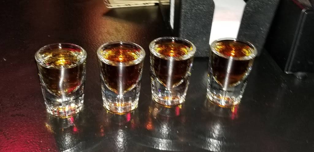 The Gym Party Bar & Grill | night club | 2279 Hubbell Ave, Des Moines, IA 50317, USA | 5152631186 OR +1 515-263-1186