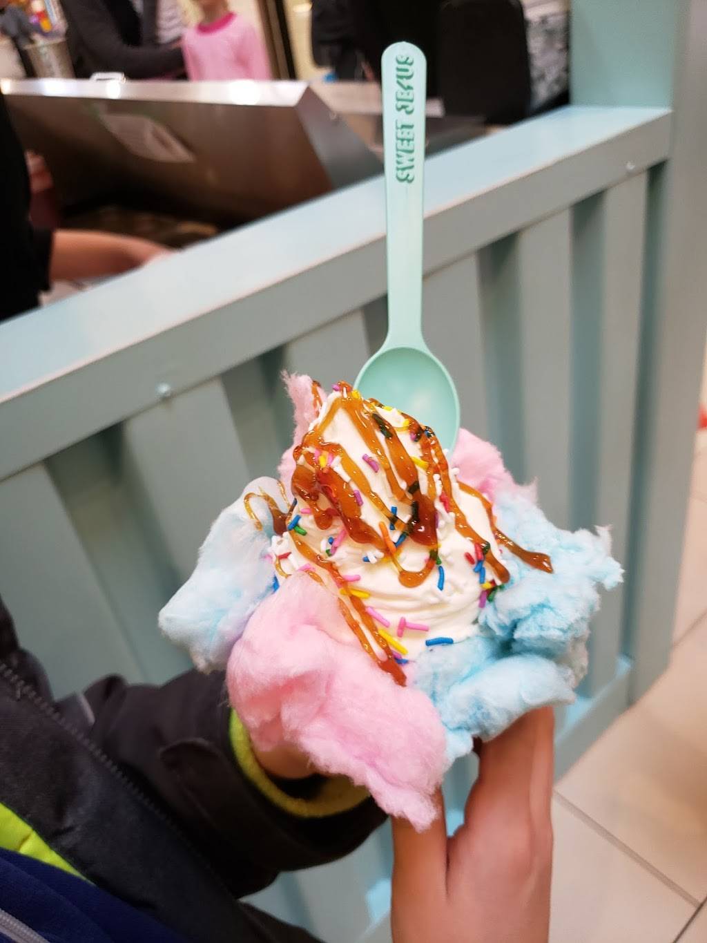 Sweet Jesus | restaurant | 1 Bass Pro Mills Dr, Entrance 4, Concord, ON L4K 2M9, Canada | 9055973300 OR +1 905-597-3300