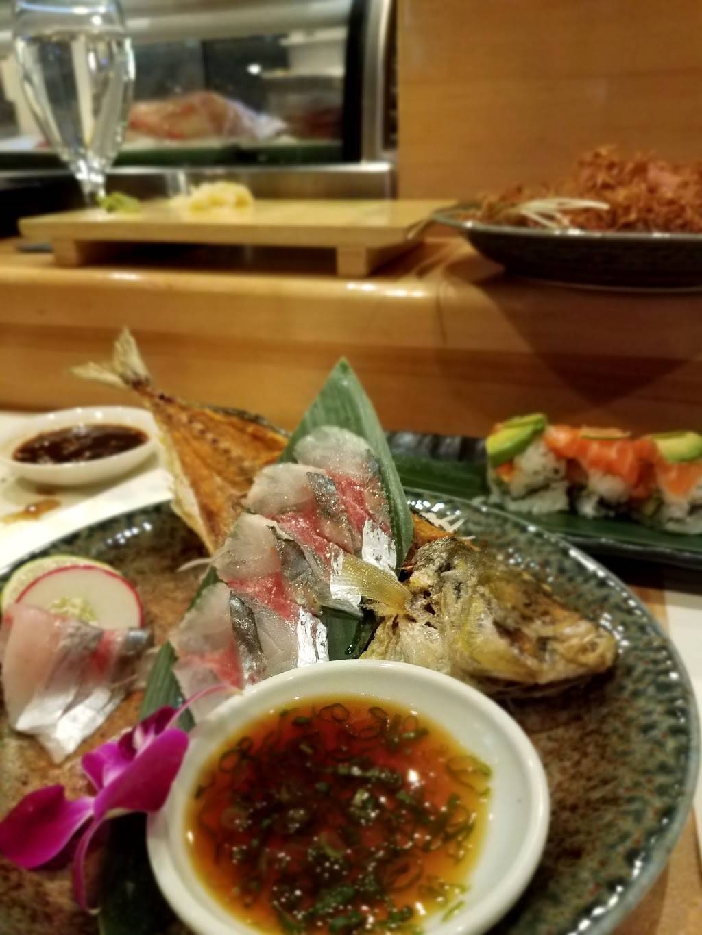 Dojo Sushi | restaurant | 14423 Ventura Blvd, Sherman Oaks, CA 91423, USA | 8188495376 OR +1 818-849-5376
