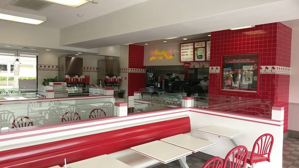 In-N-Out Burger | restaurant | 4600 E Los Coyotes Diagonal, Long Beach, CA 90815, USA | 8007861000 OR +1 800-786-1000