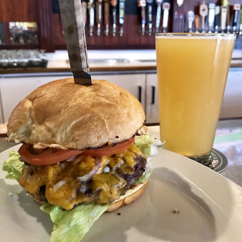 Steves Pizza | meal takeaway | 3941 Park Dr #100, El Dorado Hills, CA 95762, USA | 9169392100 OR +1 916-939-2100