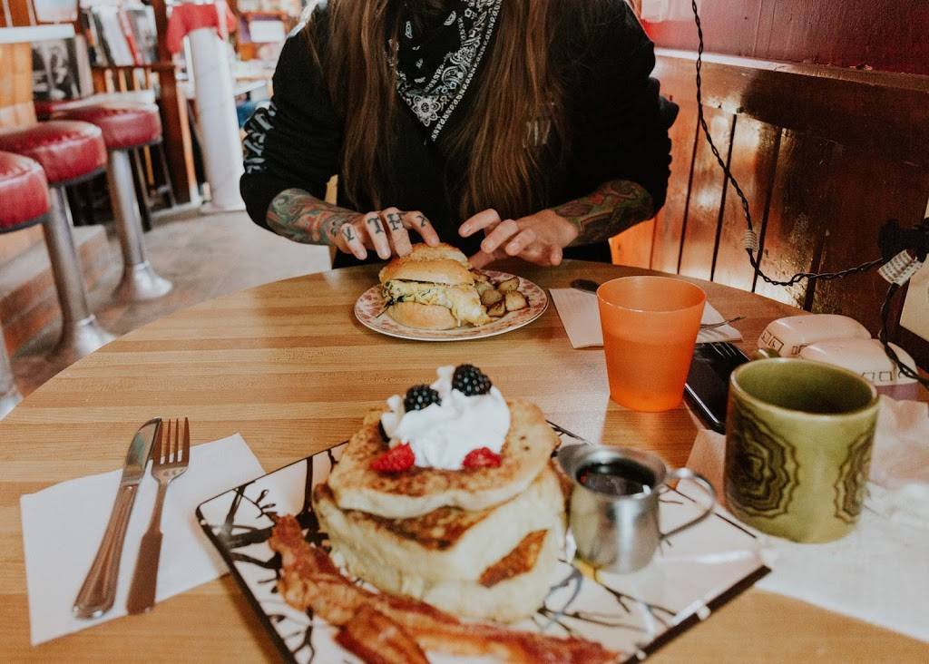 Wild Fern | restaurant | 1720 VT-100, Stockbridge, VT 05772, USA | 8027469119 OR +1 802-746-9119