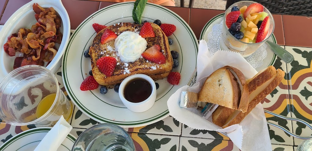 Havana 1957 Cuban Cuisine Ocean Drive | restaurant | 1410 Ocean Dr, Miami Beach, FL 33139, USA | 3057638671 OR +1 305-763-8671