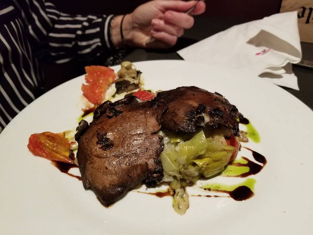 Teresas Cafe | restaurant | 124 N Wayne Ave, Wayne, PA 19087, USA | 6102939909 OR +1 610-293-9909