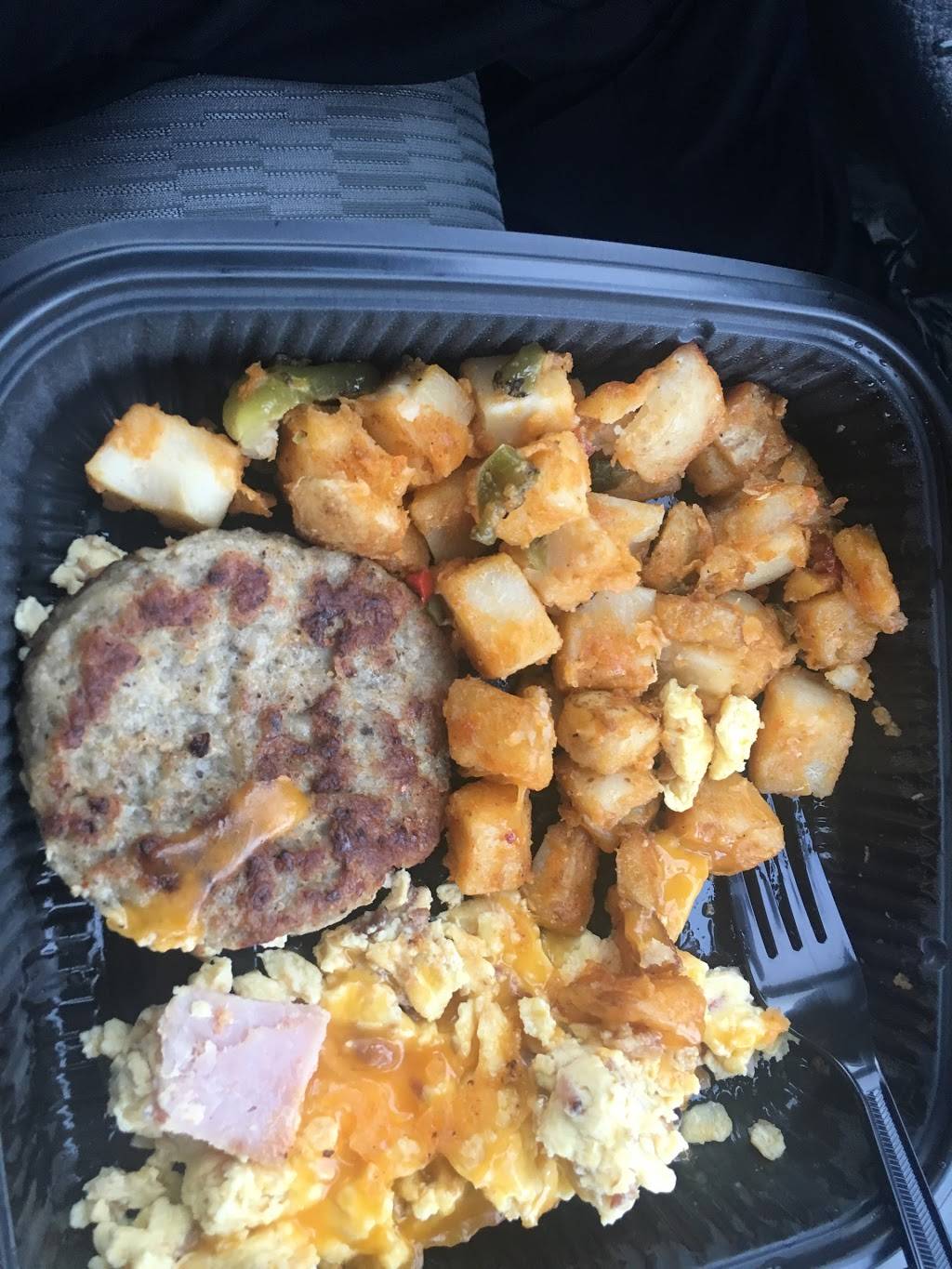 Jack in the Box | restaurant | 12444 NE Airport Way, Portland, OR 97230, USA | 5032531437 OR +1 503-253-1437