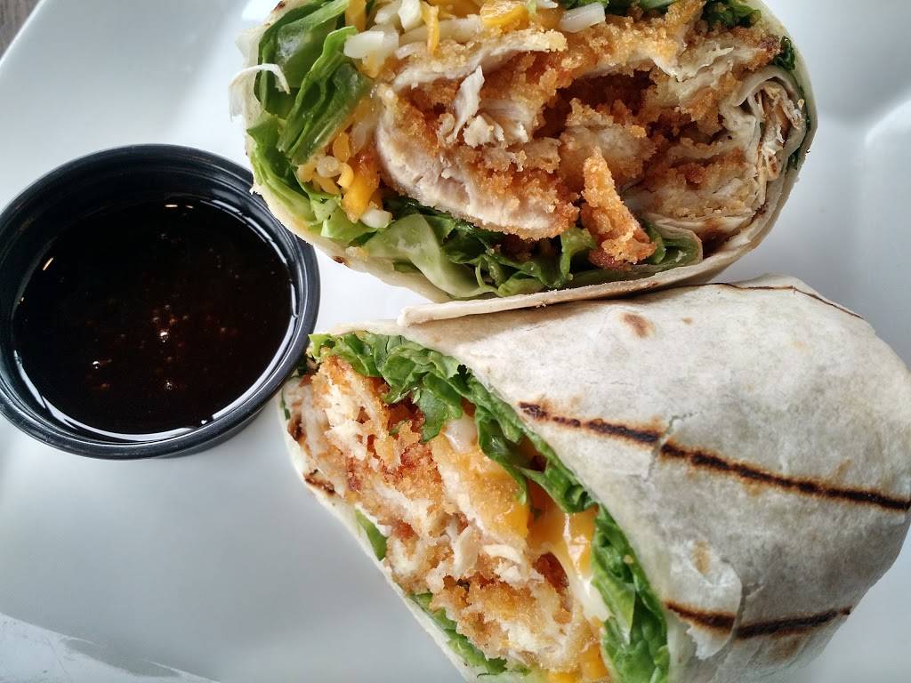 Tavern on 17th | restaurant | 1611 Dusty Miller Lane #305, Wilmington, NC 28412, USA | 9107651157 OR +1 910-765-1157