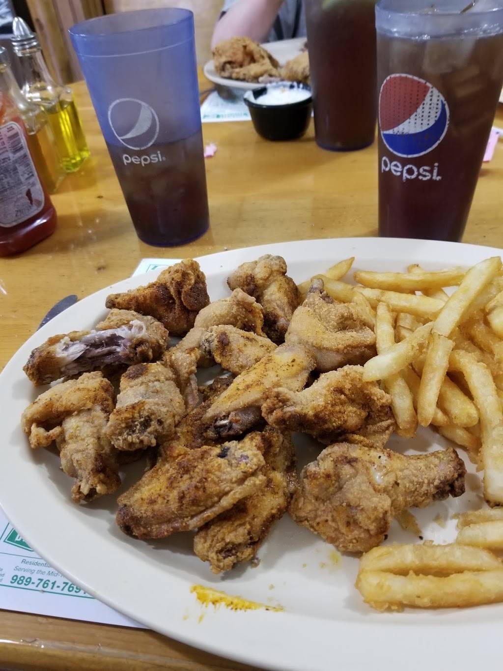 Mainstreet Cafe | restaurant | 40 S Elk St, Sandusky, MI 48471, USA | 8106482320 OR +1 810-648-2320