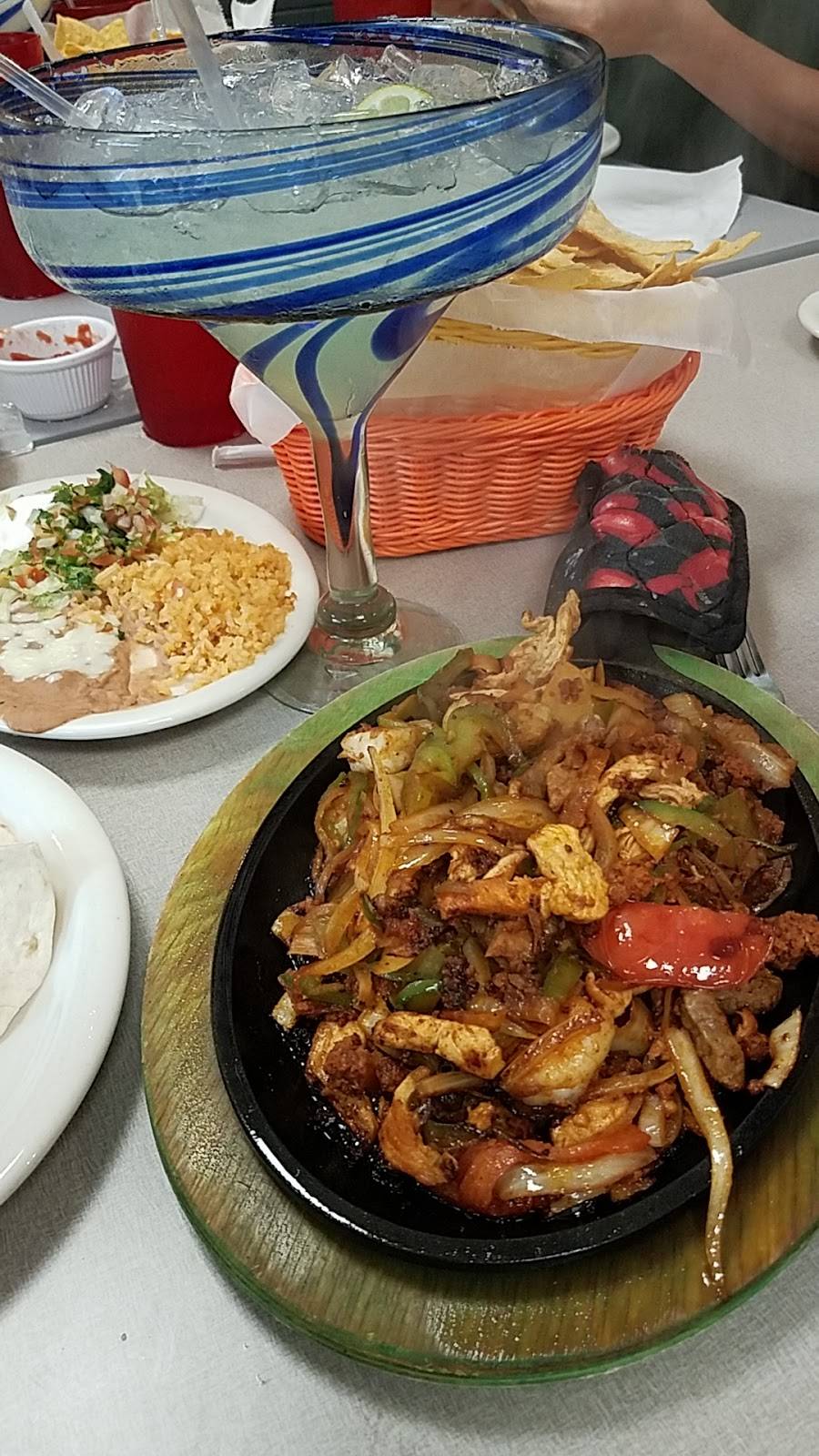 El Agave Mexican Restaurant | restaurant | 1415 16th St, Central City, NE 68826, USA | 3089463096 OR +1 308-946-3096